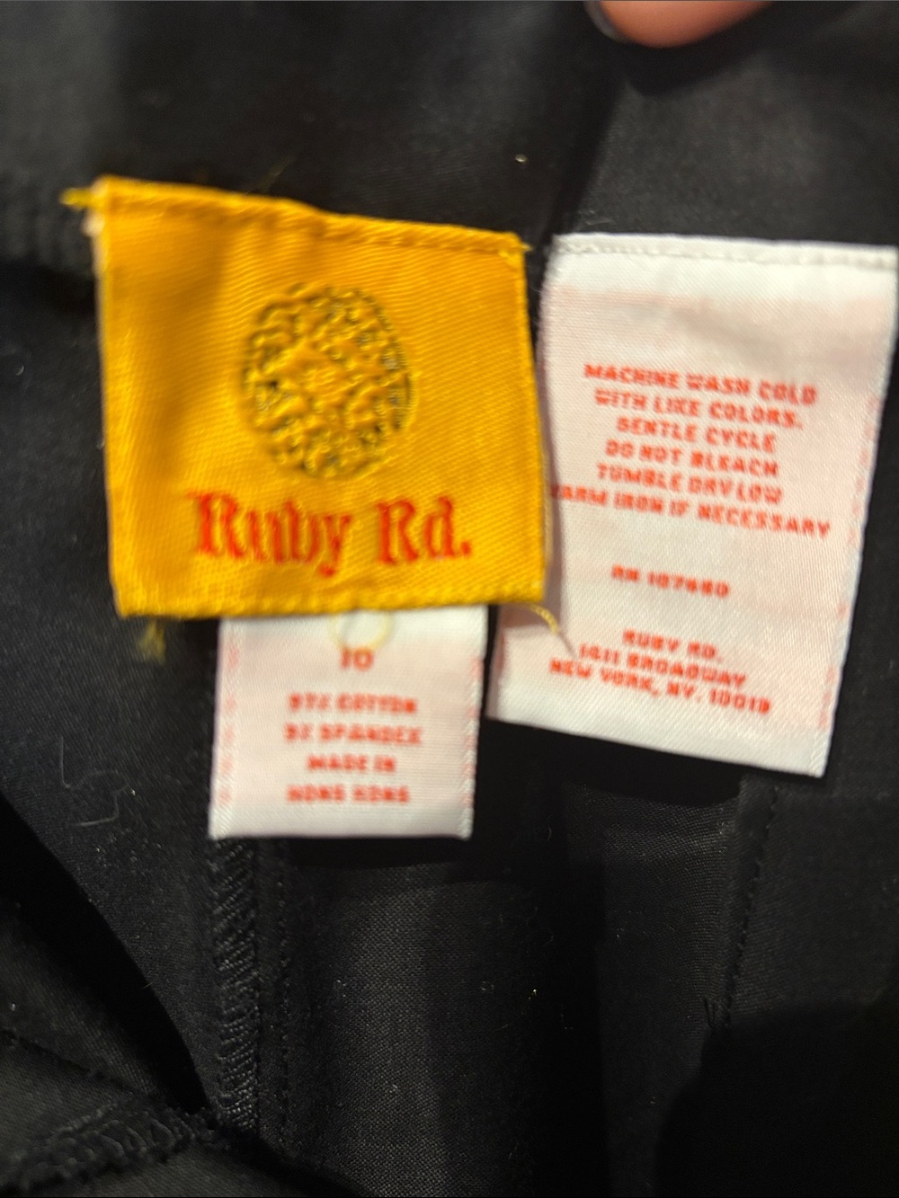 Ruby Rd Floral Embroidered Cotton Capris - Picture 7 of 7